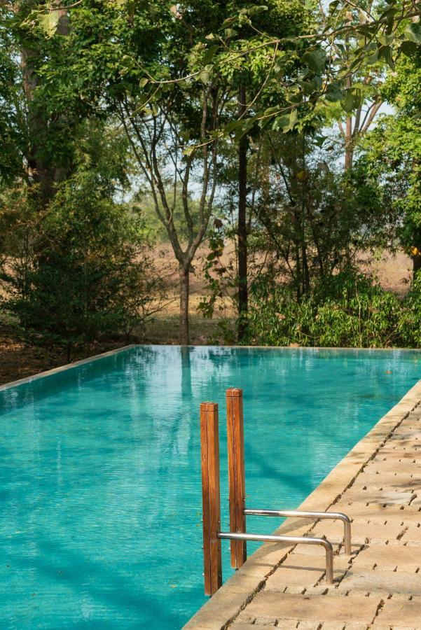 Kaav Safari Lodge, Kabini Begūr Esterno foto
